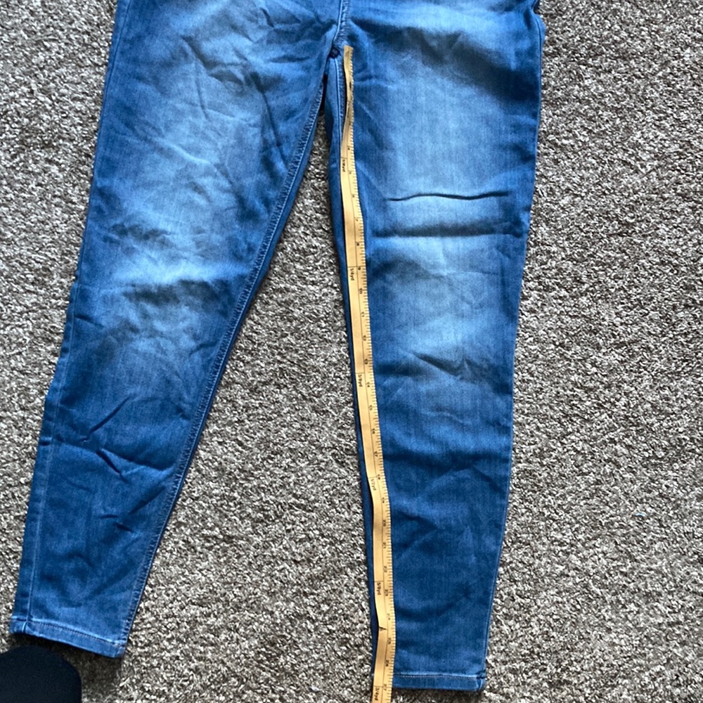 Altar’d state jeans - Picture 7 of 7